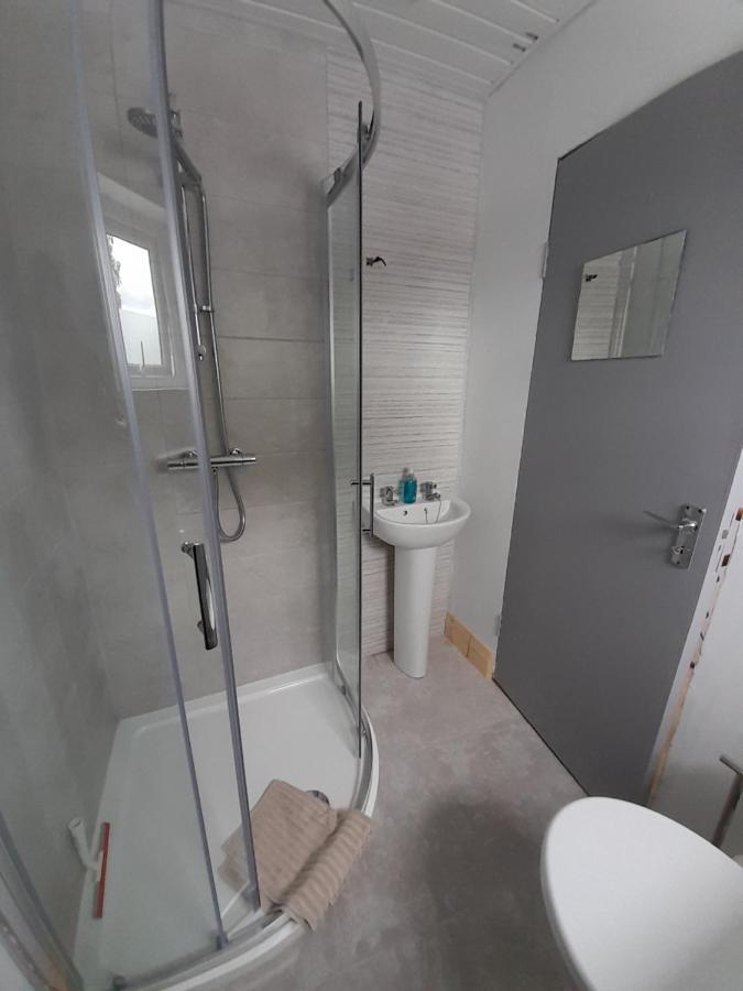 Central Town Apartment ウェックスフォード エクステリア 写真